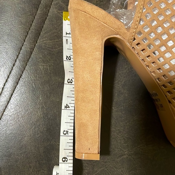 Faux Suede Geometric Inspired Heels - Picture 4 of 6